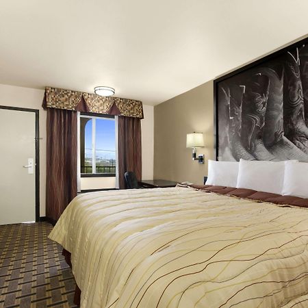 Super 8 By Wyndham Fort Worth Tx Kamer foto