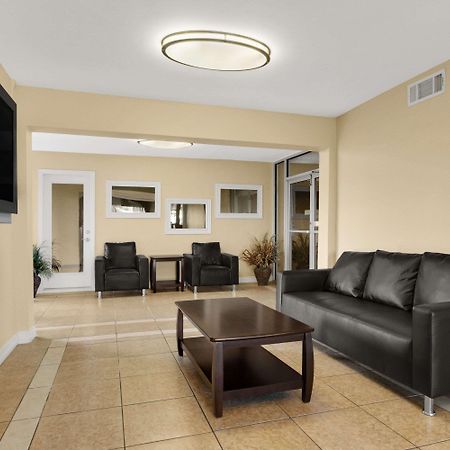 Super 8 By Wyndham Fort Worth Tx Interieur foto